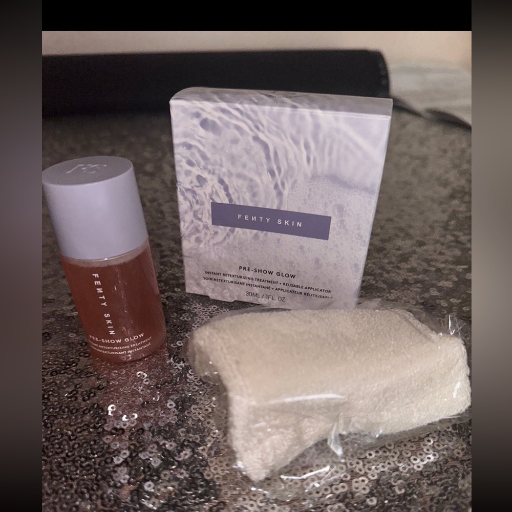 Pre show glow fenty beauty
